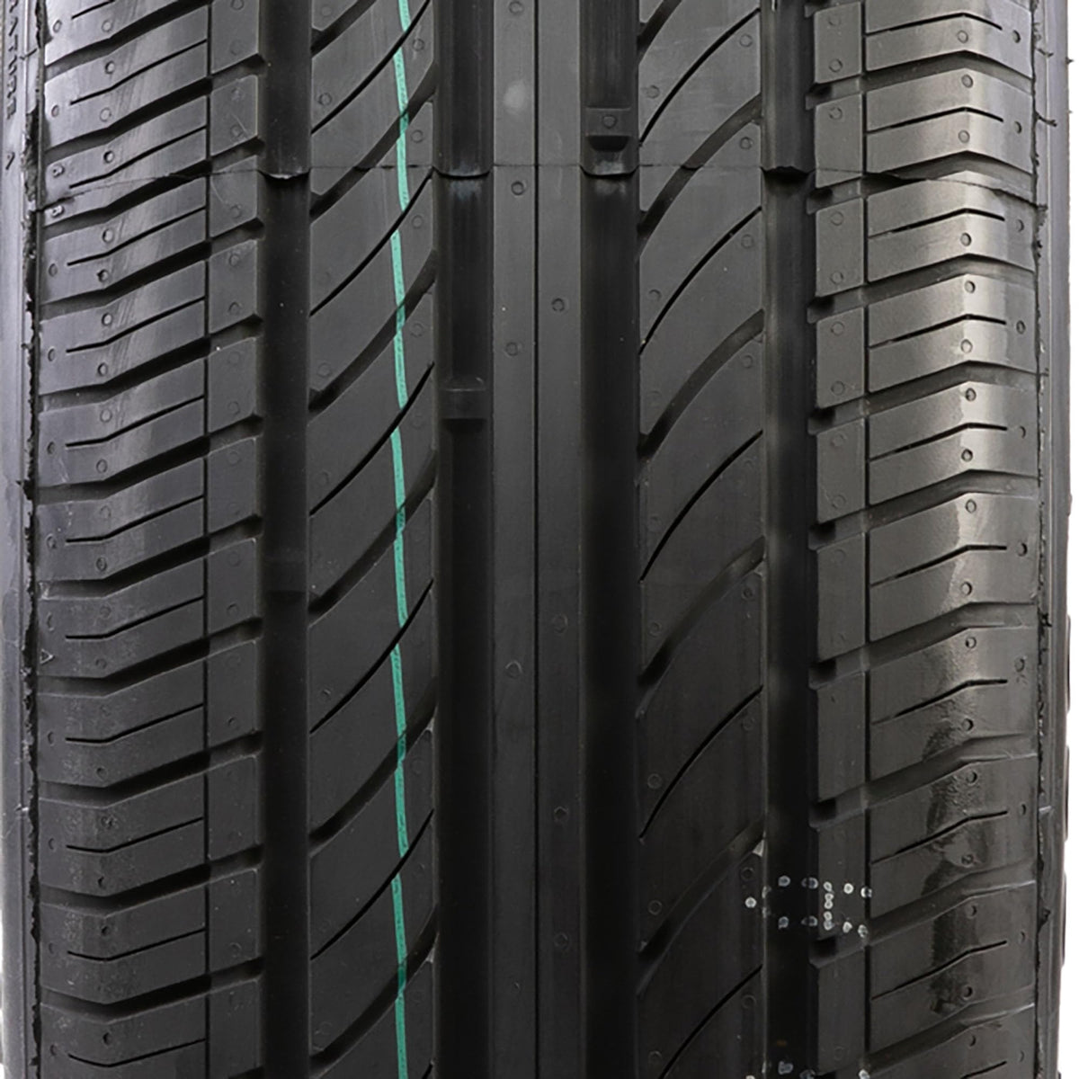 215/60R16 95V Passenger Tire X63114
