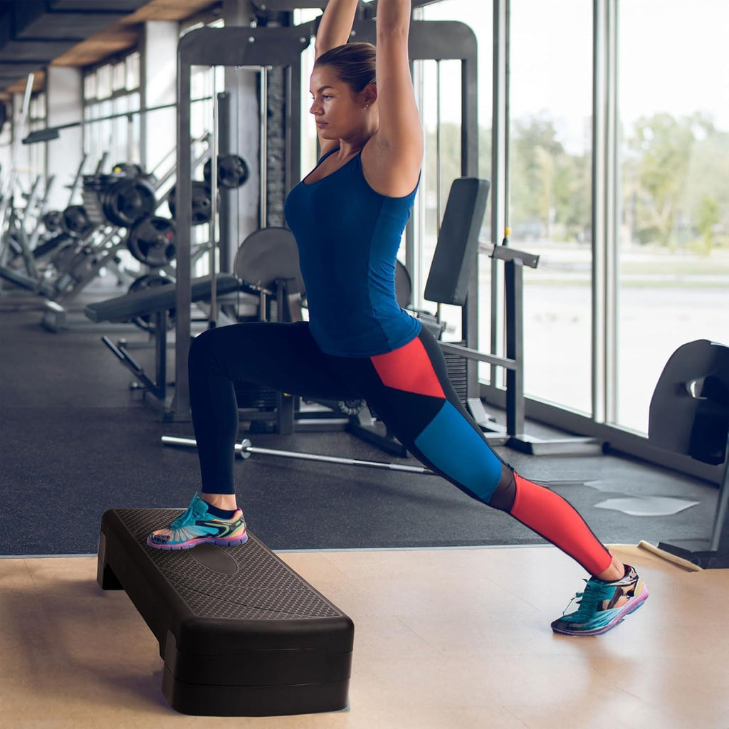 31-inch Aerobic Step Platform with 3 Adjustable Risers W347803