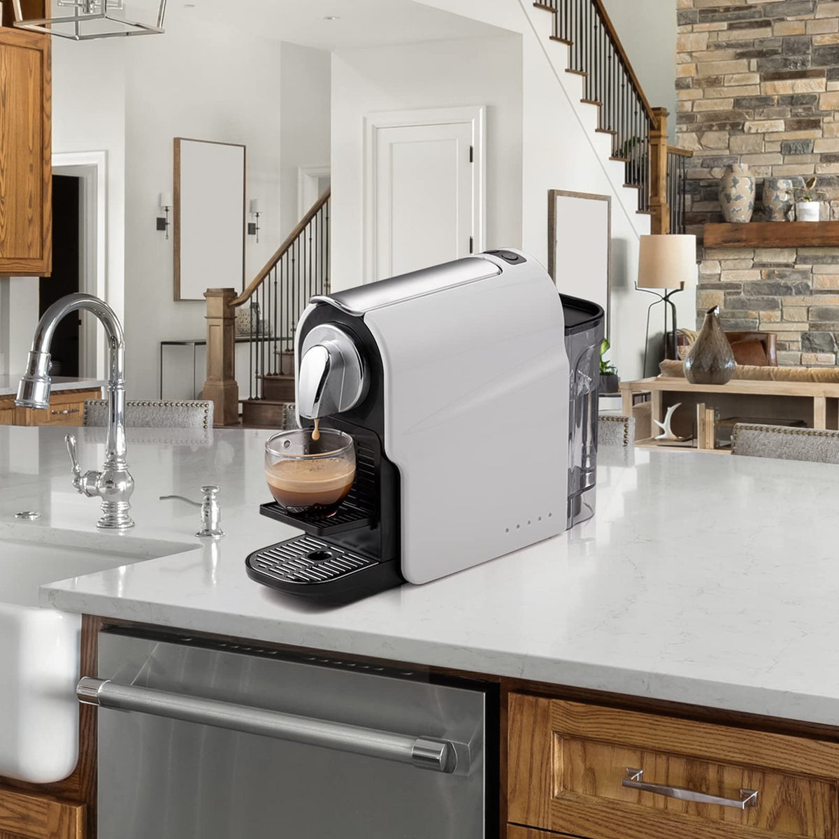 Espresso Pod Machine, 20 Bar, 22oz Removable Water Tank, 1350W P909306