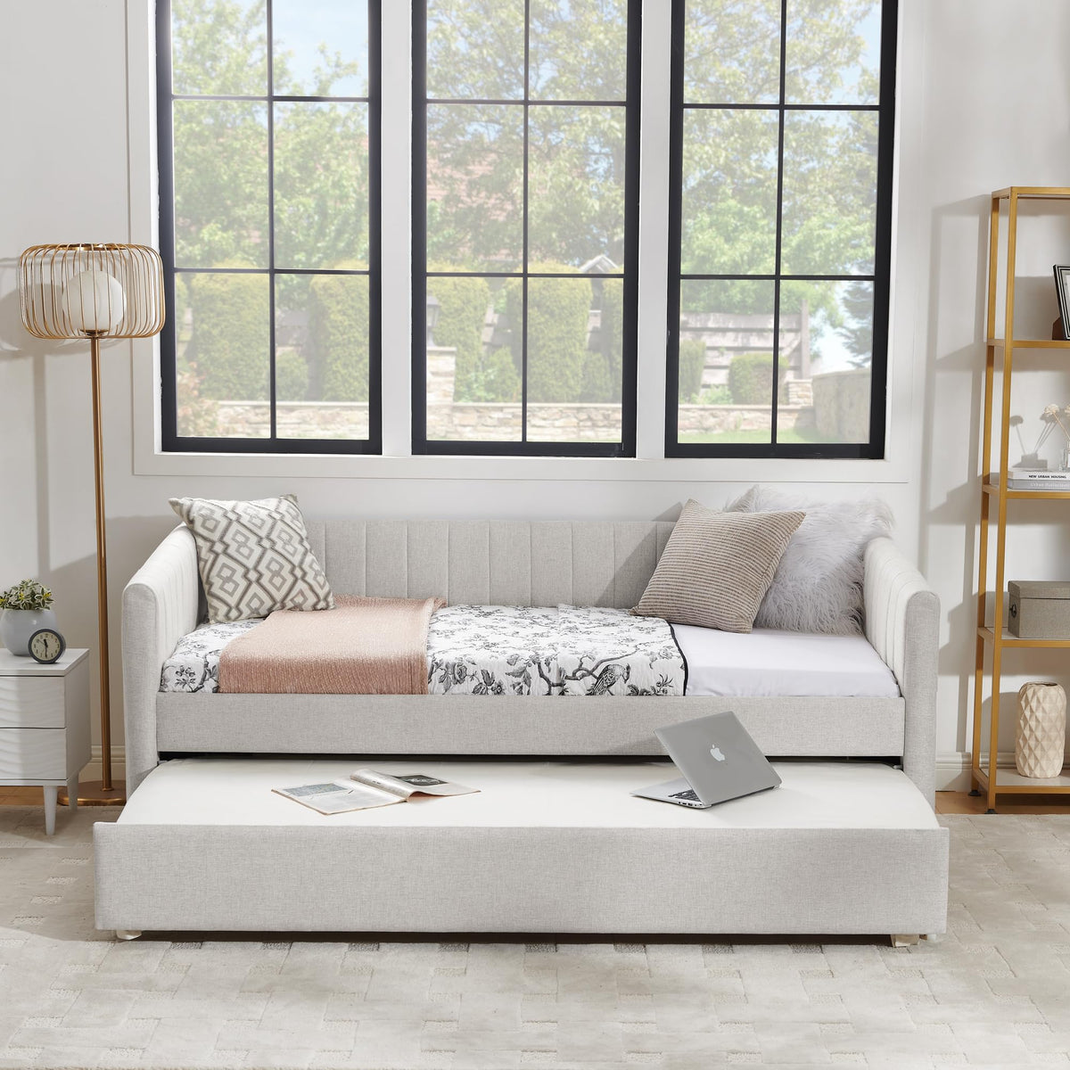 Twin Size Upholstered Linen Daybed with Trundle D130