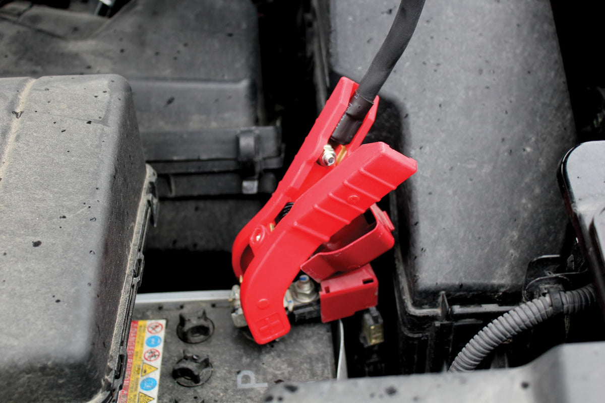 1700 Peak Amp 12 Volt Jump Starter G320