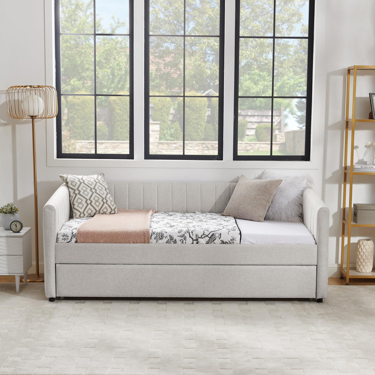 Twin Size Upholstered Linen Daybed with Trundle D130