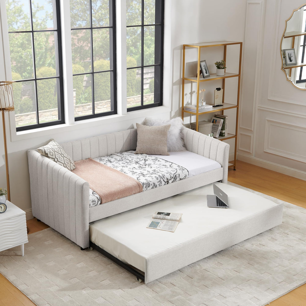 Twin Size Upholstered Linen Daybed with Trundle D130